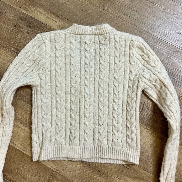Entro for Anthropologie Cream Cable Knit Cardigan. Small - Picture 6 of 6